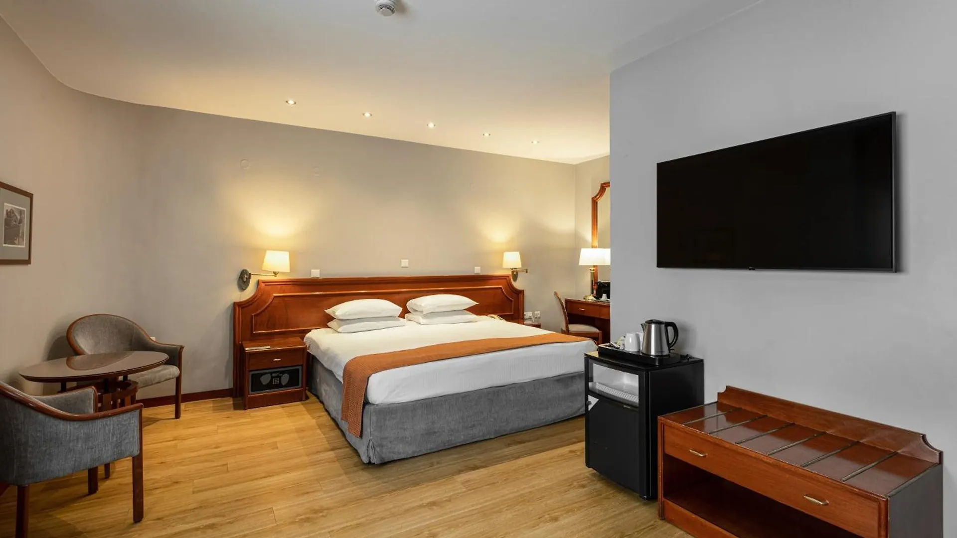 Hotel Holiday Inn Thessaloniki By Ihg