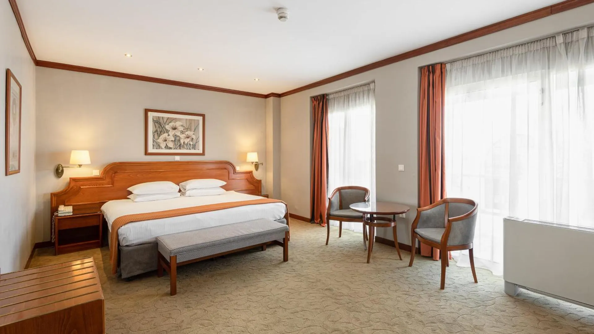 Holiday Inn Thessaloniki By Ihg Hotel