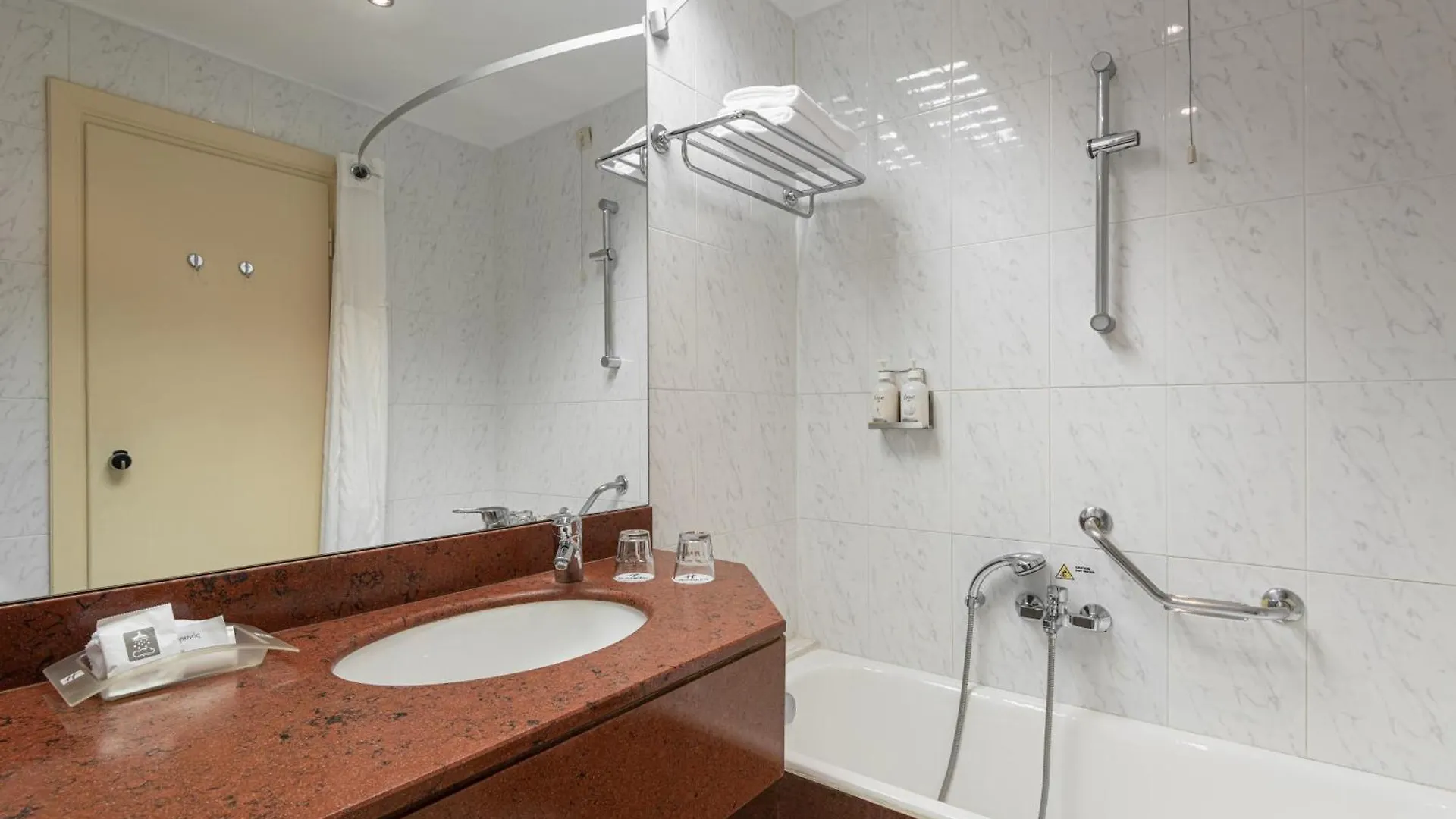 Holiday Inn Thessaloniki By Ihg Hotel