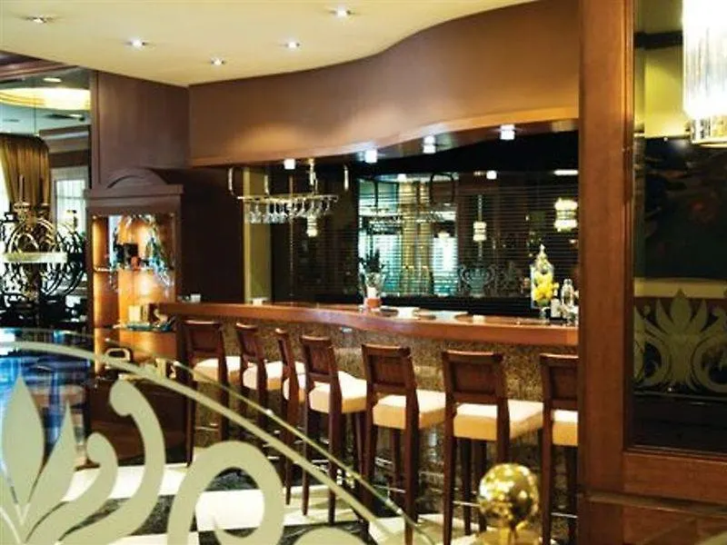Hotel Holiday Inn Thessaloniki By Ihg