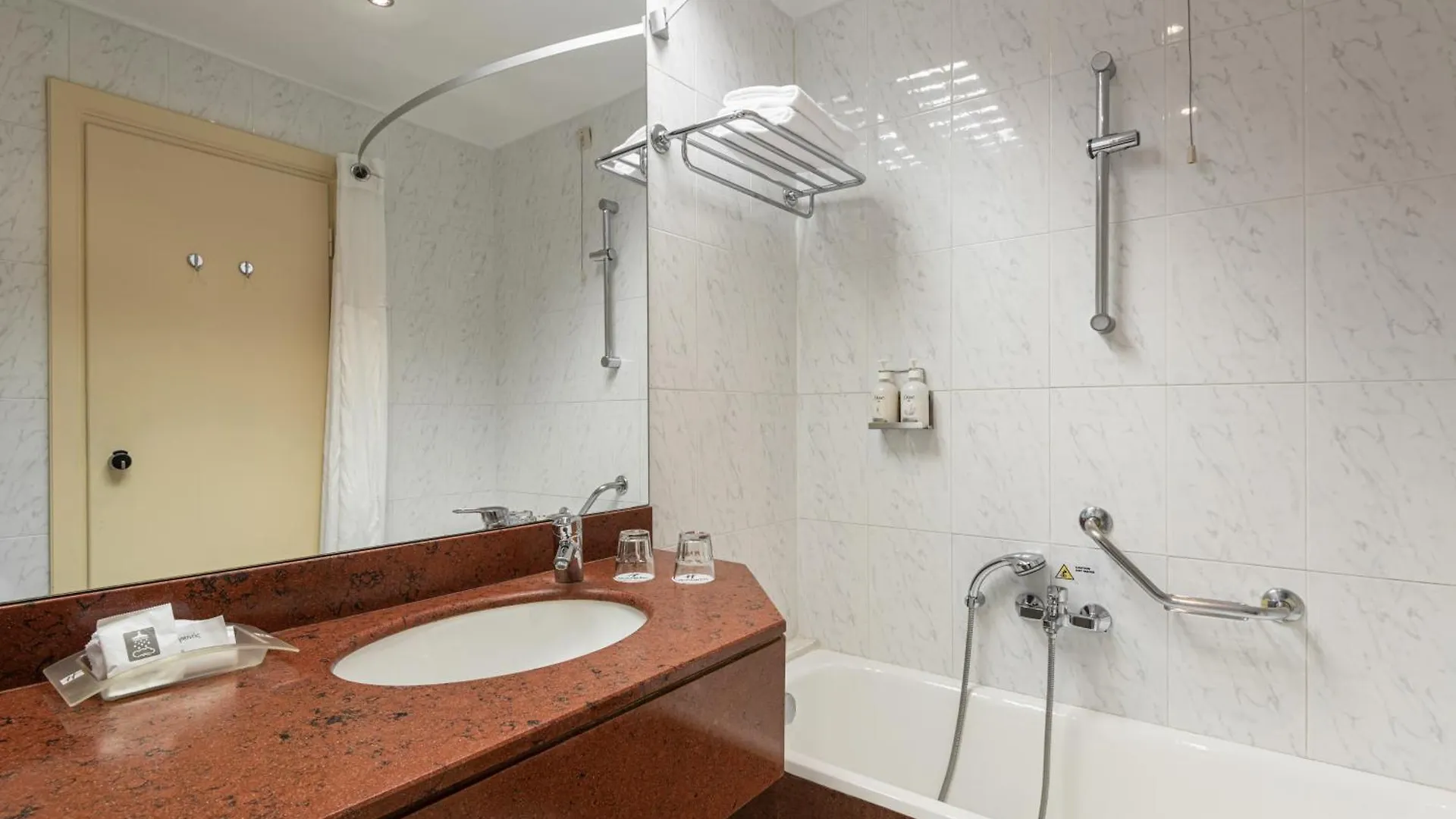 Otel Holiday Inn Thessaloniki By Ihg